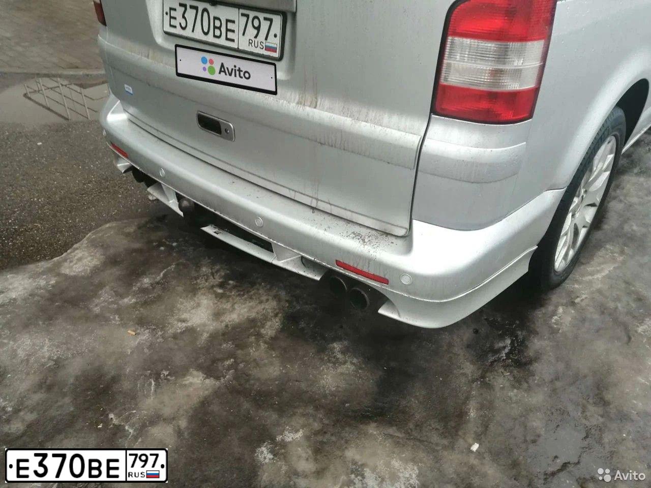 Фото автомобиля VOLKSWAGEN TRANSPORTER, 2007 — госномер К900РР777. Цвет: СЕРЕБРИСТЫЙ МЕТАЛЛИК