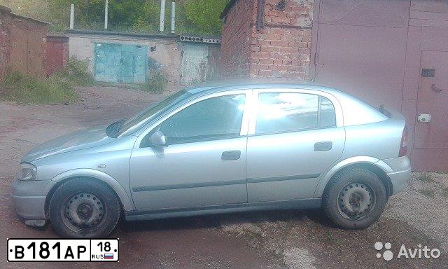 Фото автомобиля OPEL ASTRA, 1999 — госномер В181АР18. Цвет: серебристый