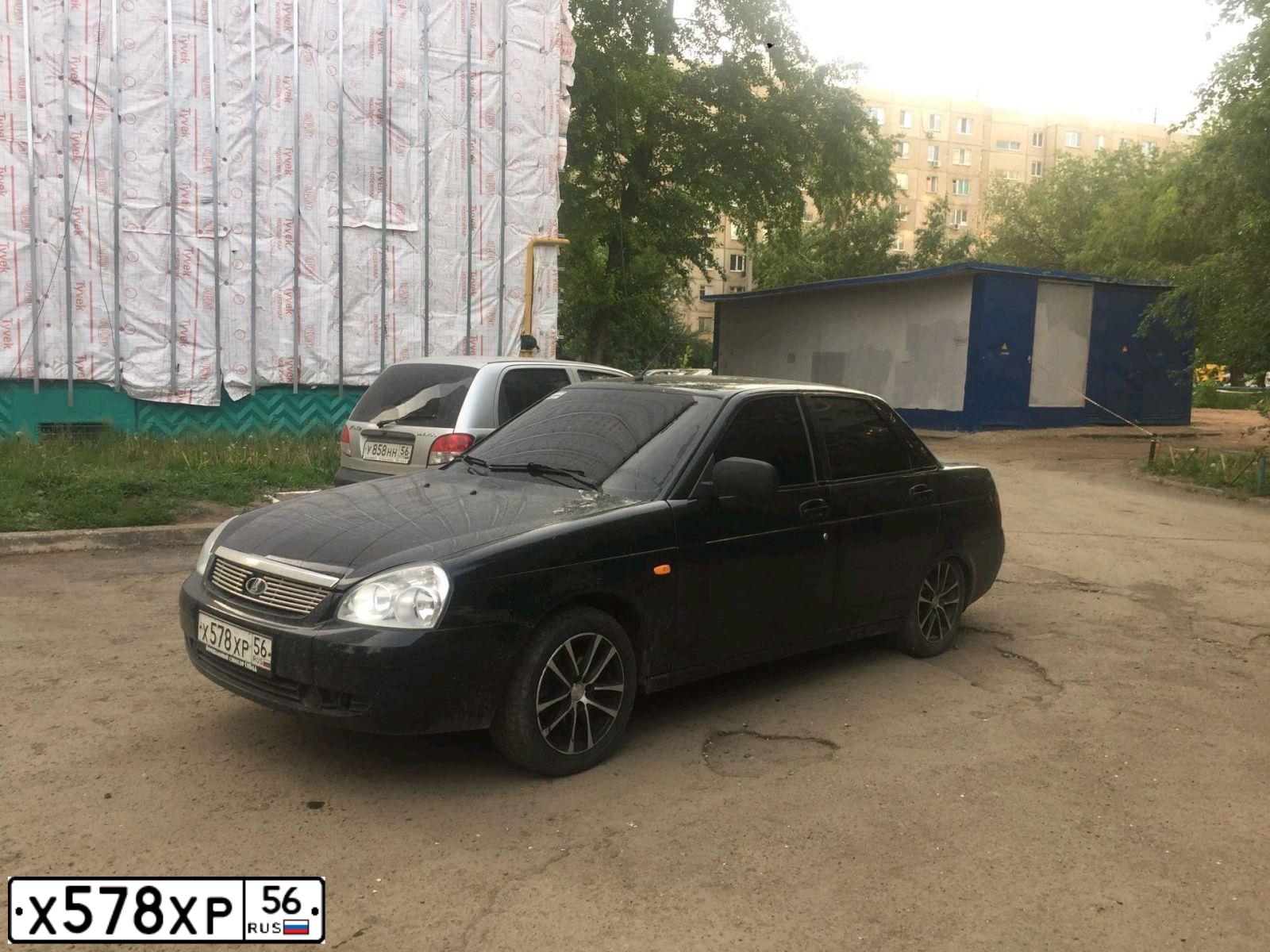 Фото автомобиля LADA 2170 PRIORA, 2011 — госномер Х578ХР56. Цвет: Сине-Черный