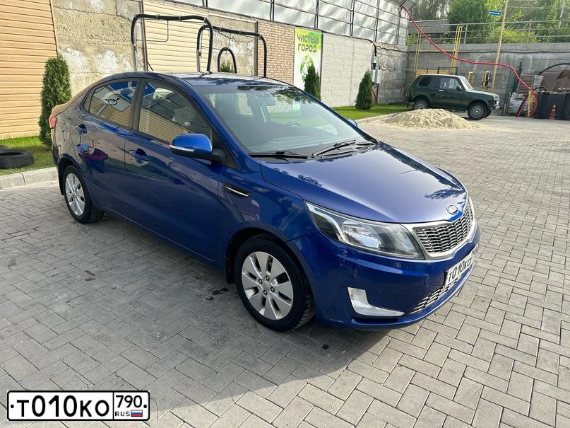 Фото автомобиля KIA RIO, 2013 — госномер Т010КО790
