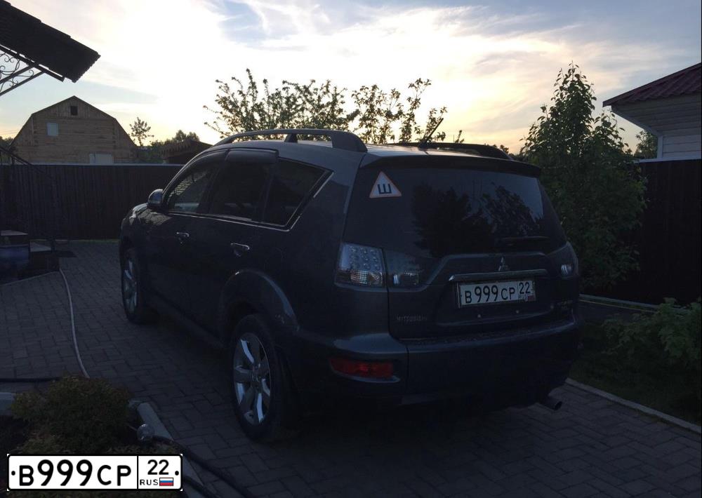 Фото автомобиля NISSAN TEANA, 2008 — госномер В999СР22. Цвет: СЕРЕБРИСТЫЙ