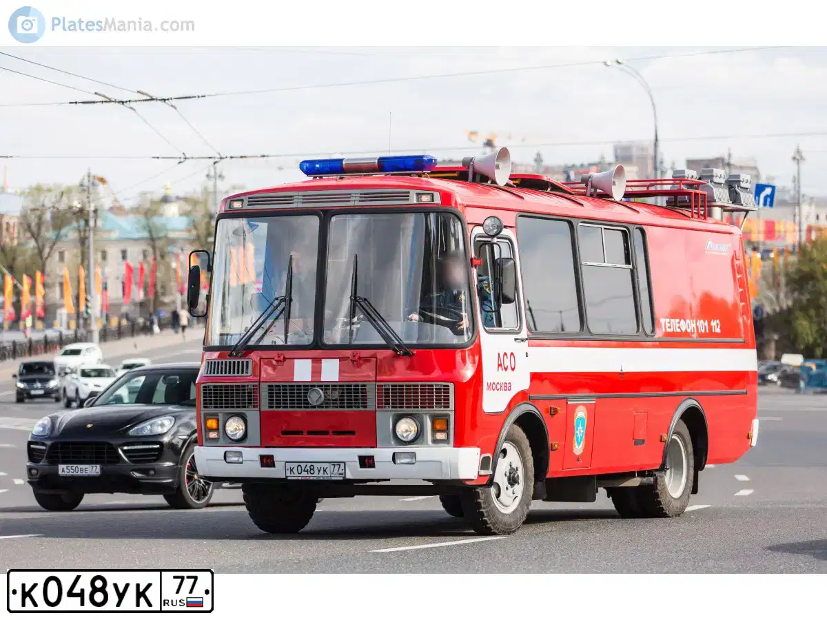 Фото автомобиля PAZ 3205, 2012 — госномер К048УК77. Цвет: ЦВ СХ А4 ПО ГОСТ Р 50574-2019