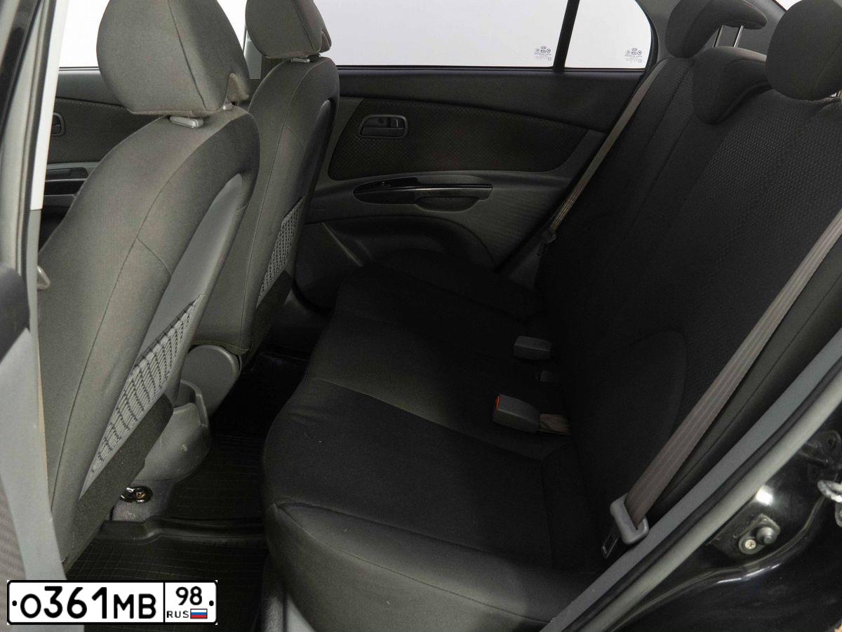 Фото автомобиля KIA RIO, 2010 — госномер С516ХВ198. Цвет: ЧЕРНЫЙ