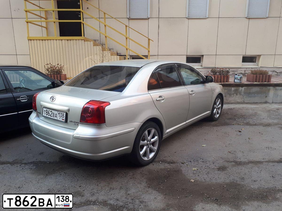 Фото автомобиля TOYOTA AVENSIS, 2004 — госномер В170ВР138. Цвет: СЕРЕБРИСТЫЙ
