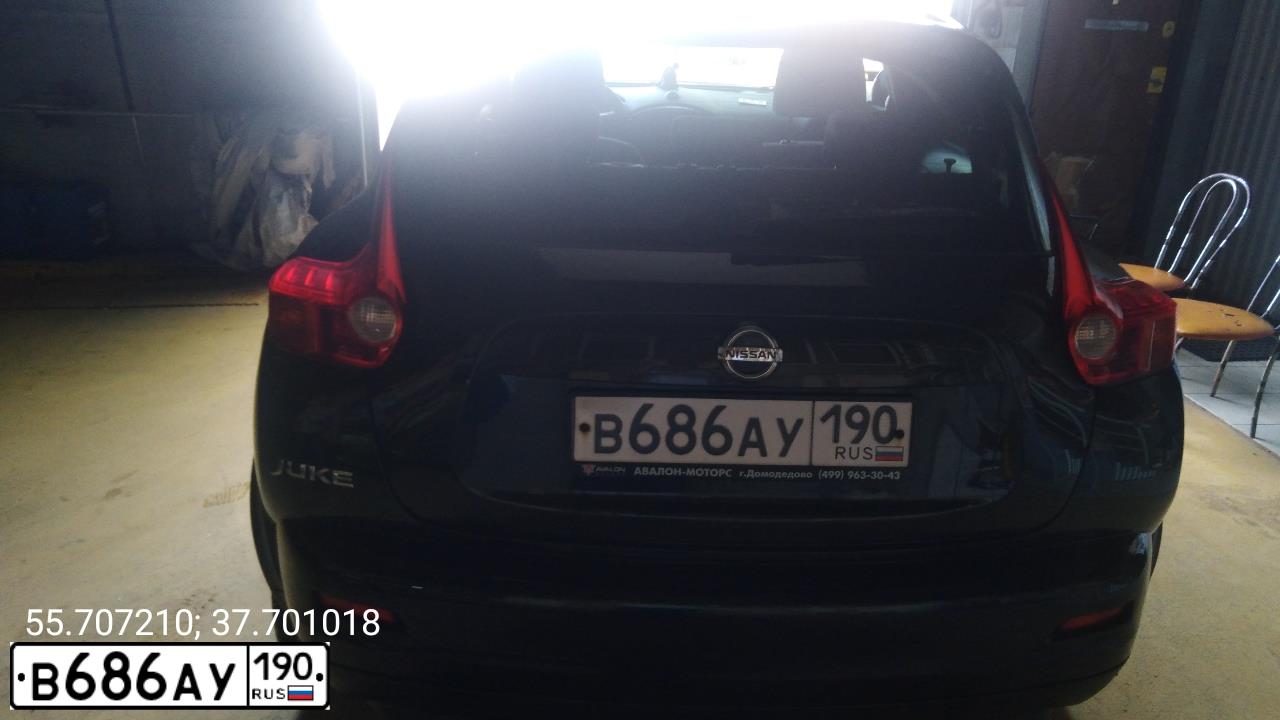 Фото автомобиля FIAT PUNTO, 2006 — госномер В686АУ190. Цвет: КРАСНЫЙ ТЕМНЫЙ