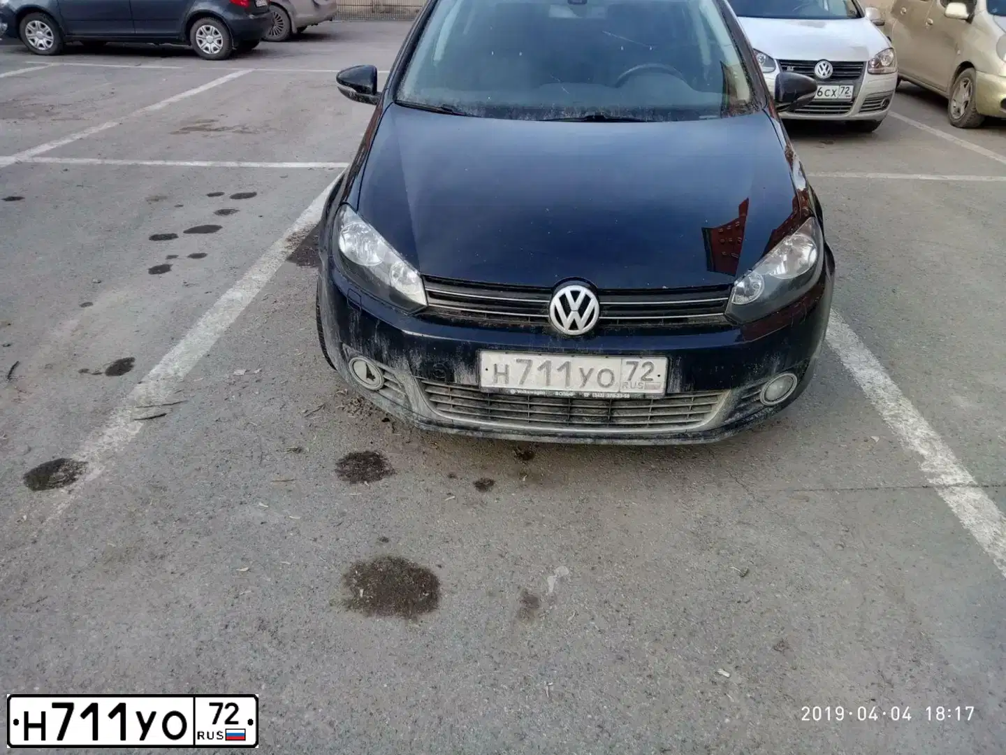 Фото автомобиля VOLKSWAGEN GOLF, 2011 — госномер Н711УО72. Цвет: ТЕМНО СИНИЙ