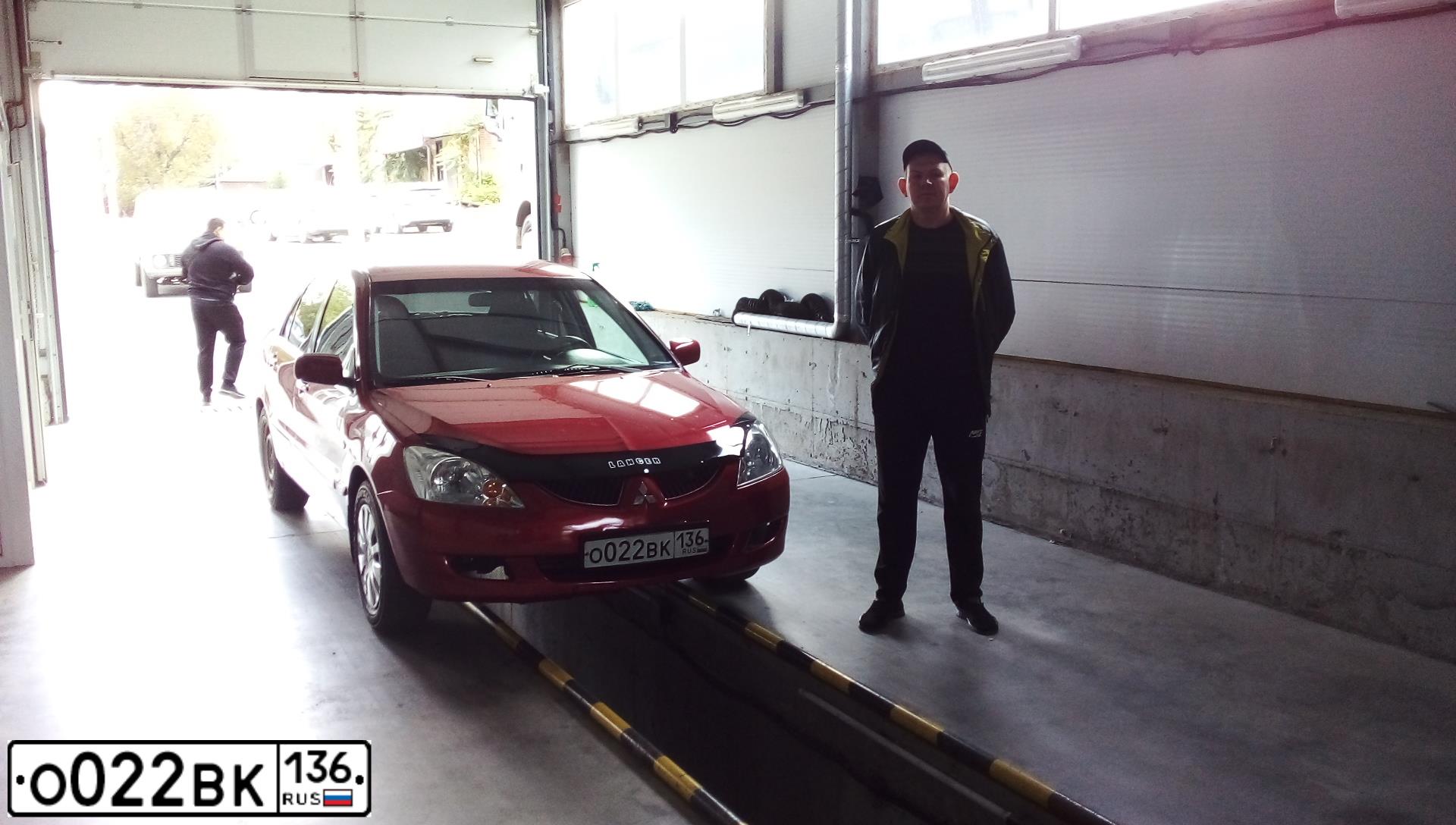 Фото автомобиля MITSUBISHI LANCER, 2007 — госномер Е671ВВ181