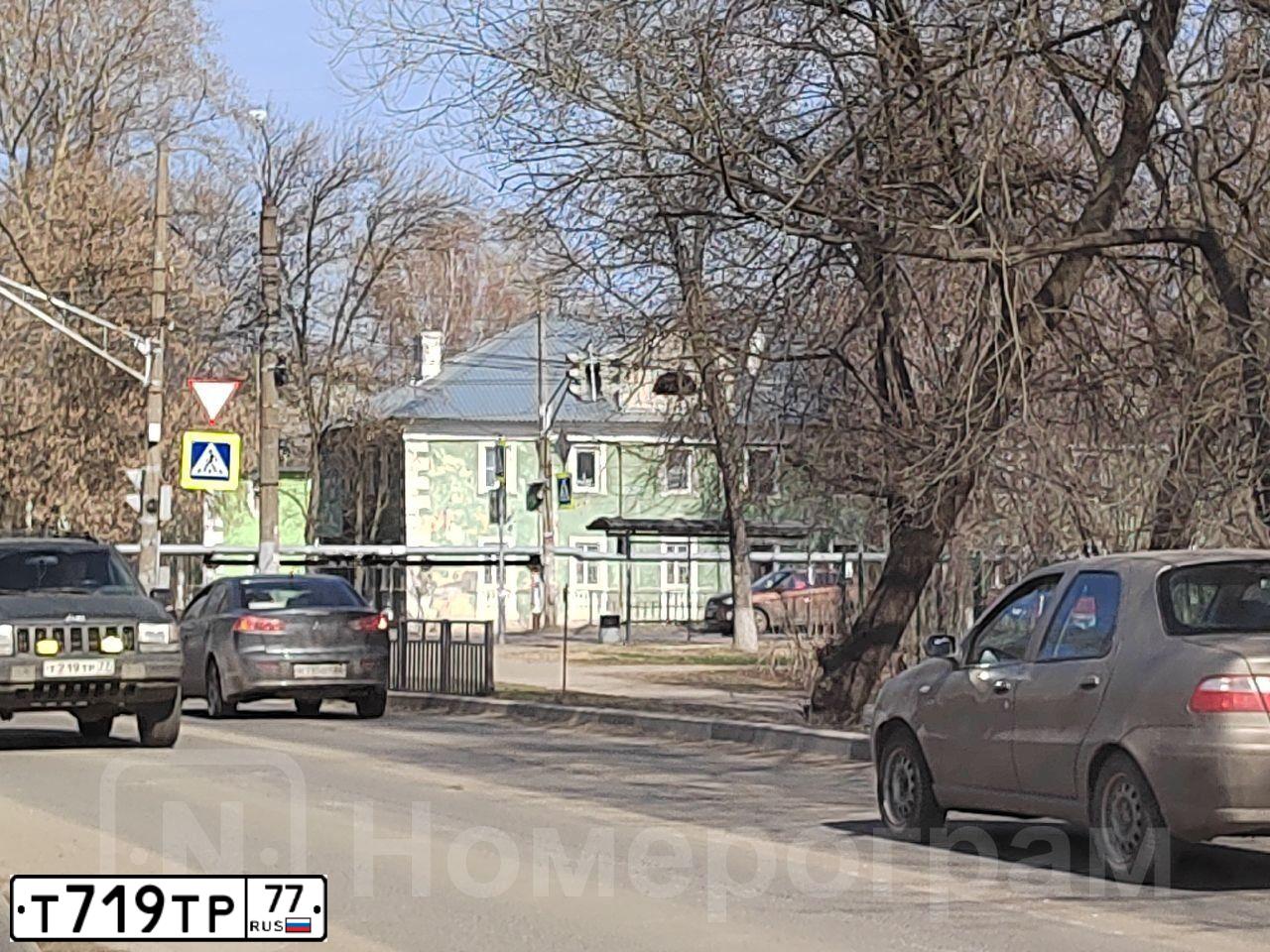 Фото автомобиля LADA 2109 SAMARA, 1997 — госномер Р084ОС64. Цвет: синий