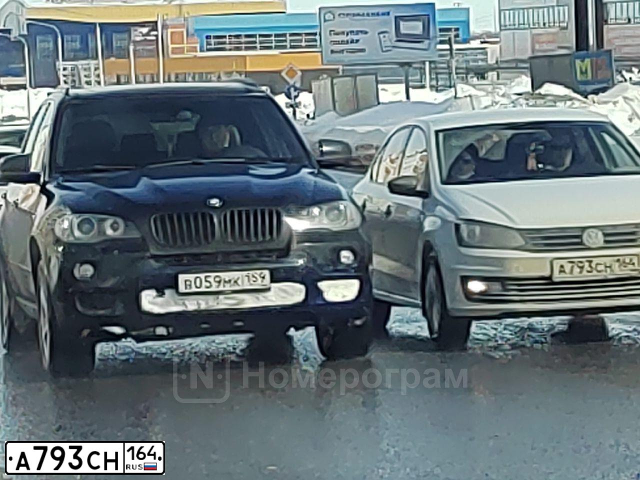 Фото автомобиля VOLKSWAGEN POLO, 2017 — госномер А793СН164. Цвет: Белый