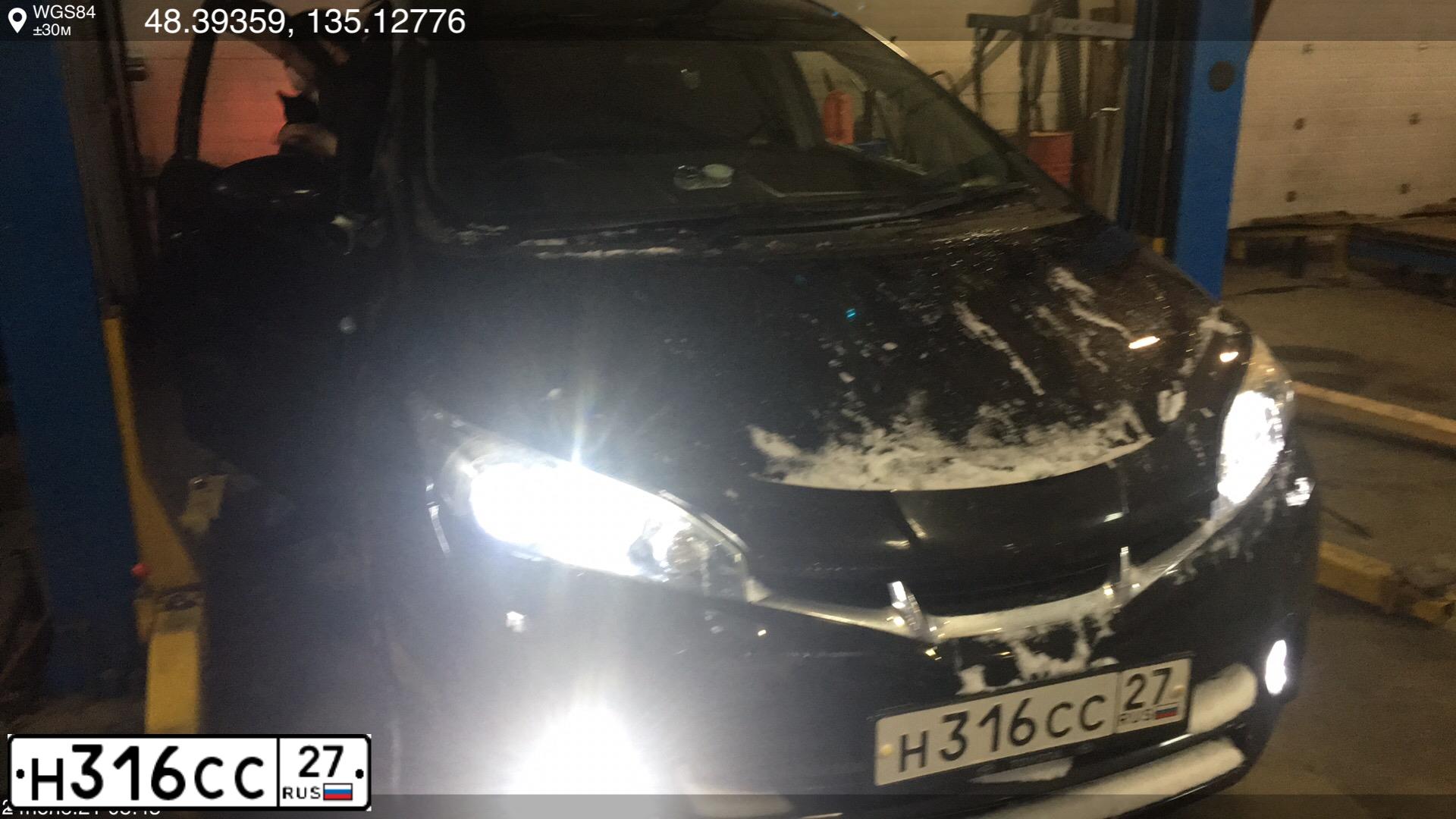 Фото автомобиля TOYOTA WISH, 2009 — госномер Н316СС27