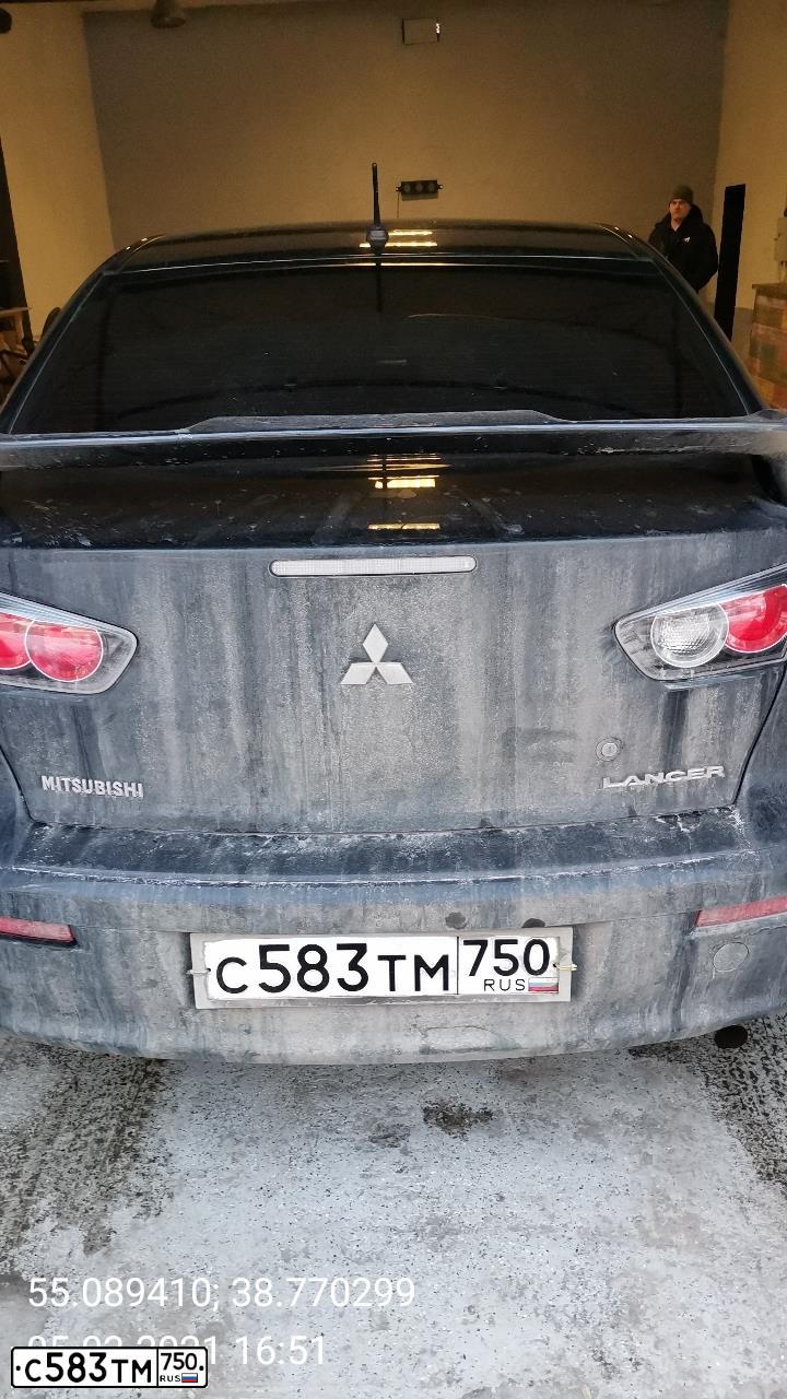 Фото автомобиля MITSUBISHI LANCER, 2012 — госномер С583ТМ750. Цвет: ЧЕРНЫЙ