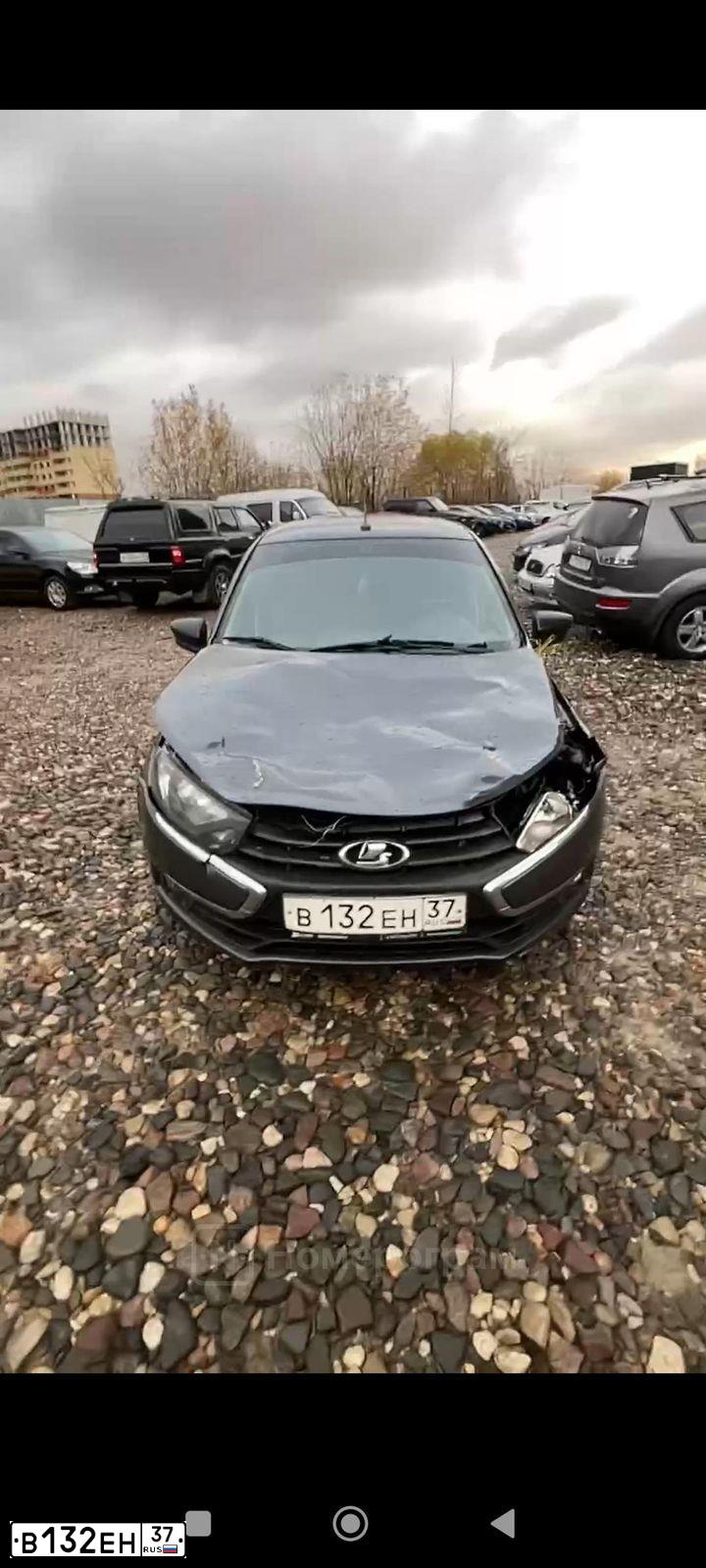 Фото автомобиля LADA 2190 GRANTA, 2020 — госномер В132ЕН37. Цвет: СЕРЫЙ