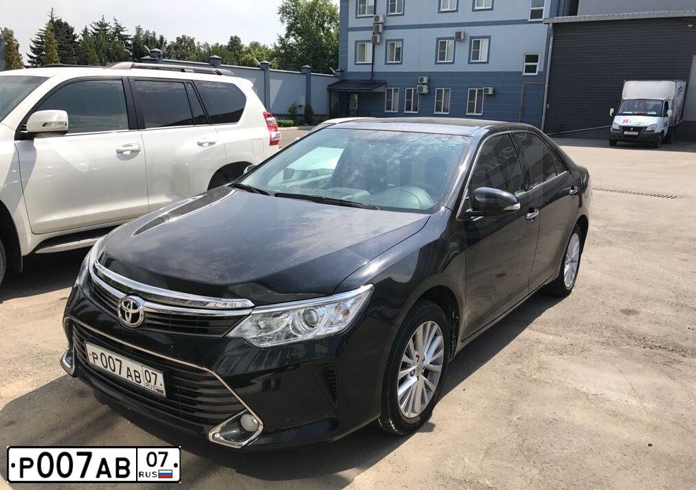 Фото автомобиля TOYOTA CAMRY, 2012 — госномер Р007АВ07. Цвет: ЧЕРНЫЙ МЕТАЛЛИК