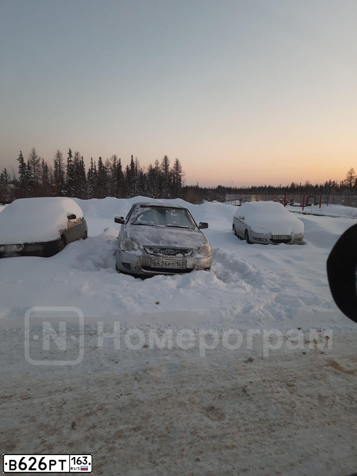 Фото автомобиля ВАЗ 21703 ЛАДА ПРИОРА, 2007 — госномер М439НА763. Цвет: СВЕТЛО-СЕРЕБРИСТЫЙ МЕТАЛЛИК