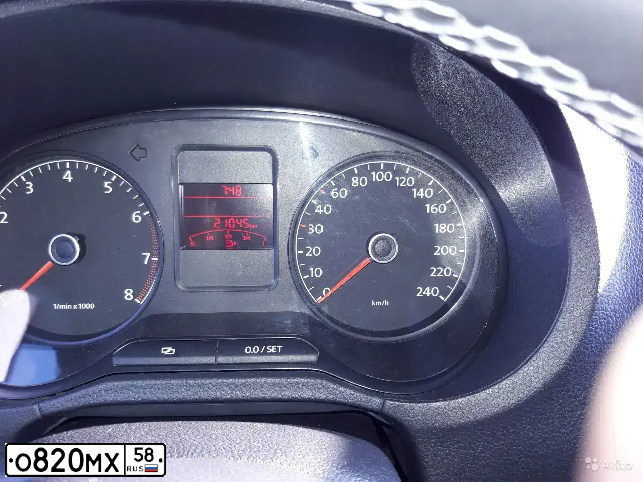 Фото автомобиля VOLKSWAGEN POLO, 2013 — госномер О820МХ58