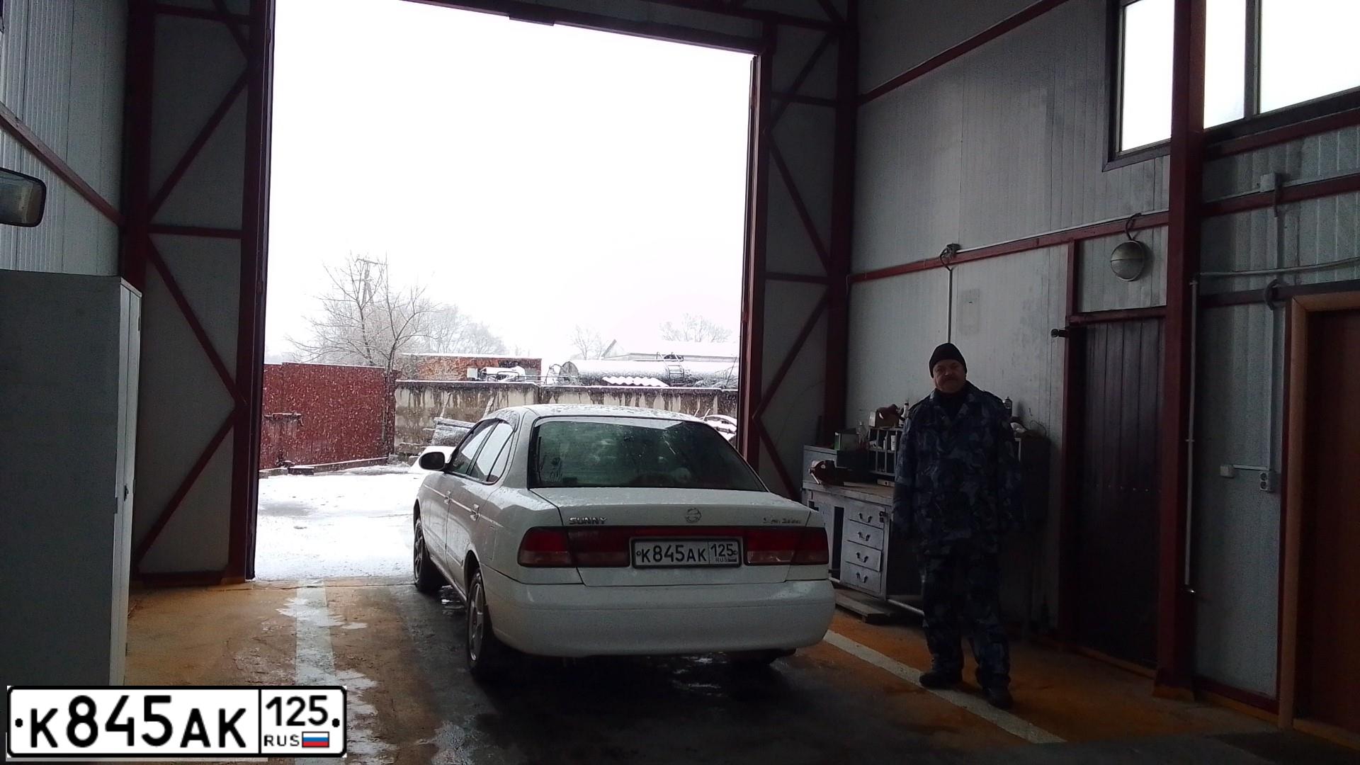 Фото автомобиля NISSAN SUNNY, 2003 — госномер К845АК125