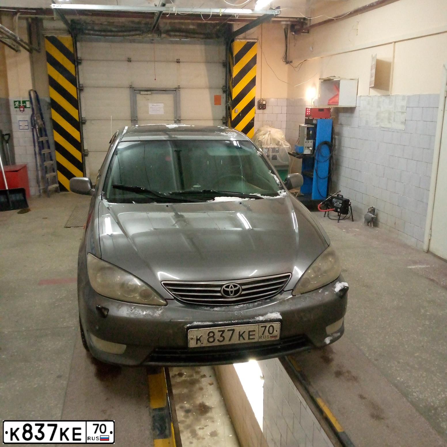 Фото автомобиля ТОЙОТА САМRУ, 2004 — госномер К892АХ150. Цвет: СЕРЫЙ
