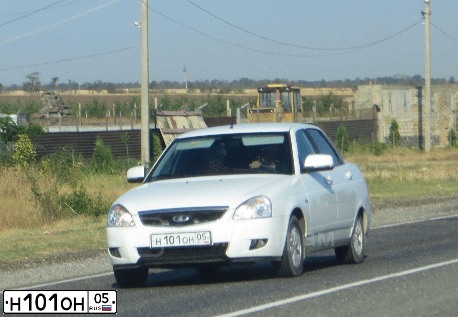 Фото автомобиля LADA PRIORA, 2011 — госномер А155КК774