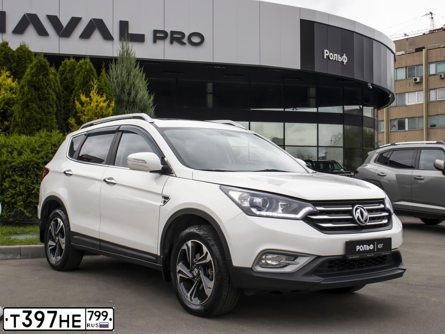 Фото автомобиля DONGFENG AX7, 2018 — госномер Т397НЕ799. Цвет: БЕЛЫЙ