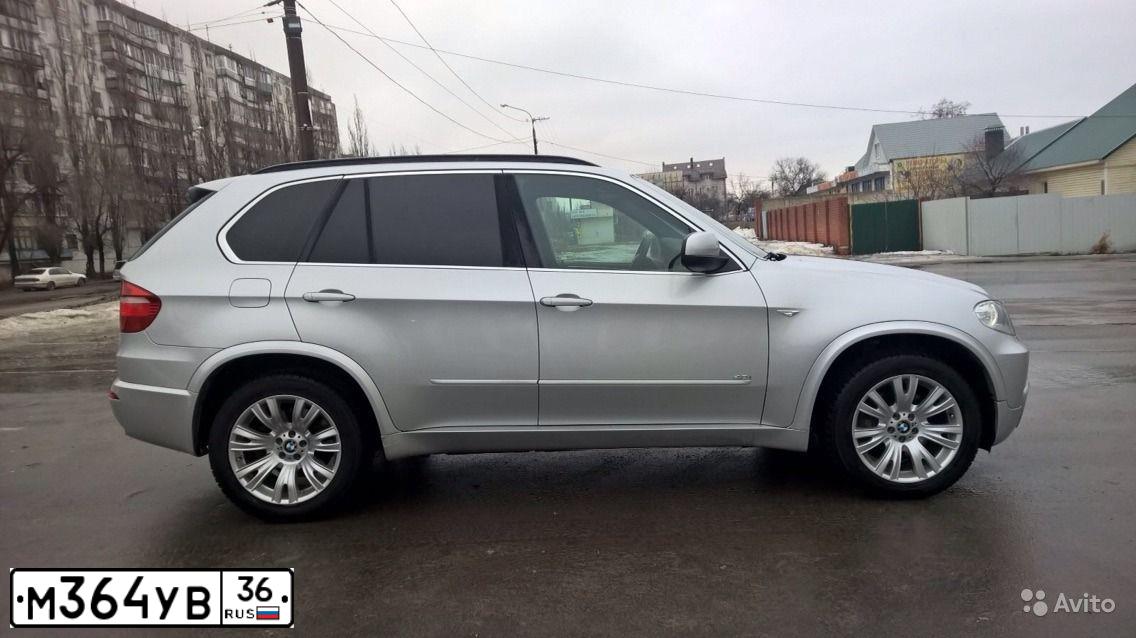 Фото автомобиля BMW X5, 2007 — госномер О784ОК154. Цвет: СЕРЕБРИСТЫЙ