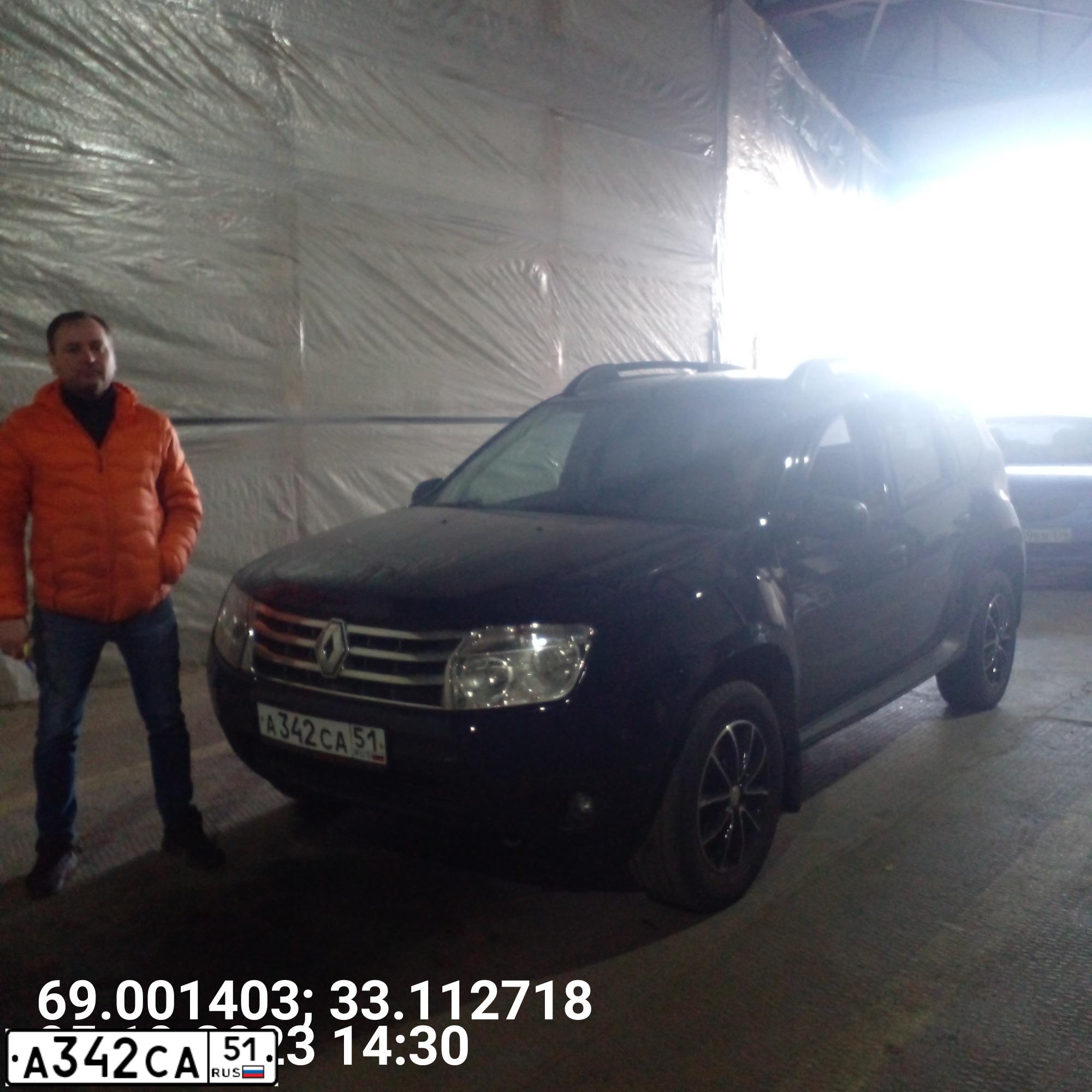 Фото автомобиля RENAULT DUSTER, 2013 — госномер А342СА51. Цвет: ТЕМНО-СИНИЙ