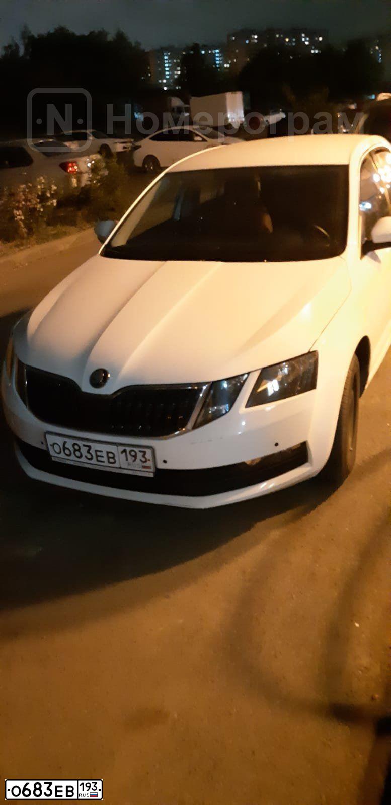 Фото автомобиля SKODA OCTAVIA, 2019 — госномер О683ЕВ193. Цвет: Белый