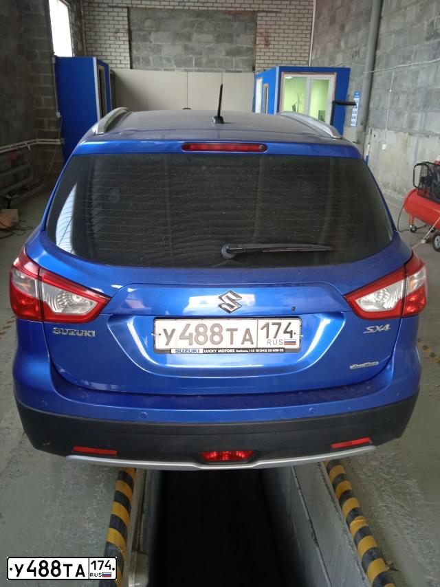 Фото автомобиля SUZUKI SX 4, 2014 — госномер У488ТА174. Цвет: СИНИЙ