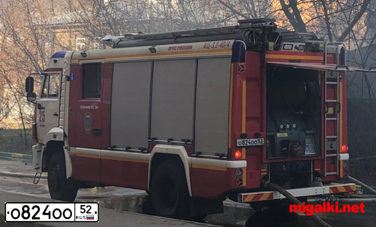 Фото автомобиля ZIL 433442 /6X6/ CHASSIS, 2006 — госномер С672СС52. Цвет: ЦВ СХ А11 ПО ГОСТ Р 50574-2019
