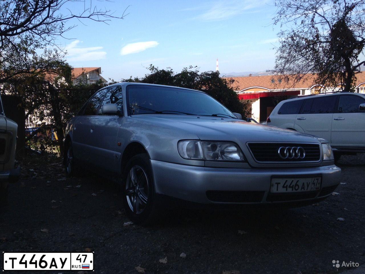 Фото автомобиля AUDI A6, 1995 — госномер Т446АУ47. Цвет: серебристый