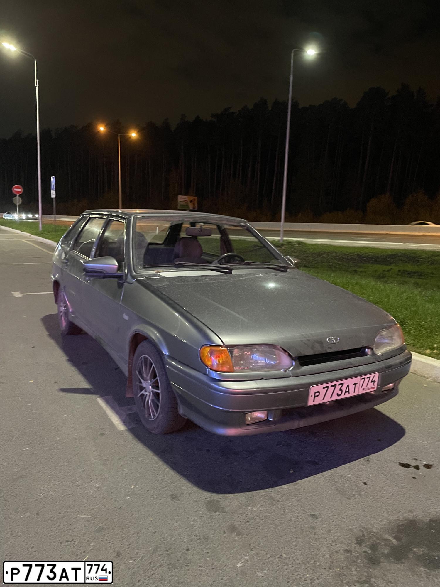 Фото автомобиля LADA 2114, 2012 — госномер С357МУ196. Цвет: СРЕДНИЙ СЕРО-ЗЕЛЕНЫЙ МЕТ.