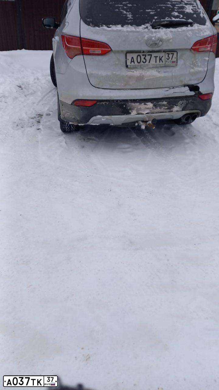 Фото автомобиля HYUNDAI SANTA FE, 2013 — госномер Х324НН37. Цвет: СВЕТЛО-СЕРЫЙ