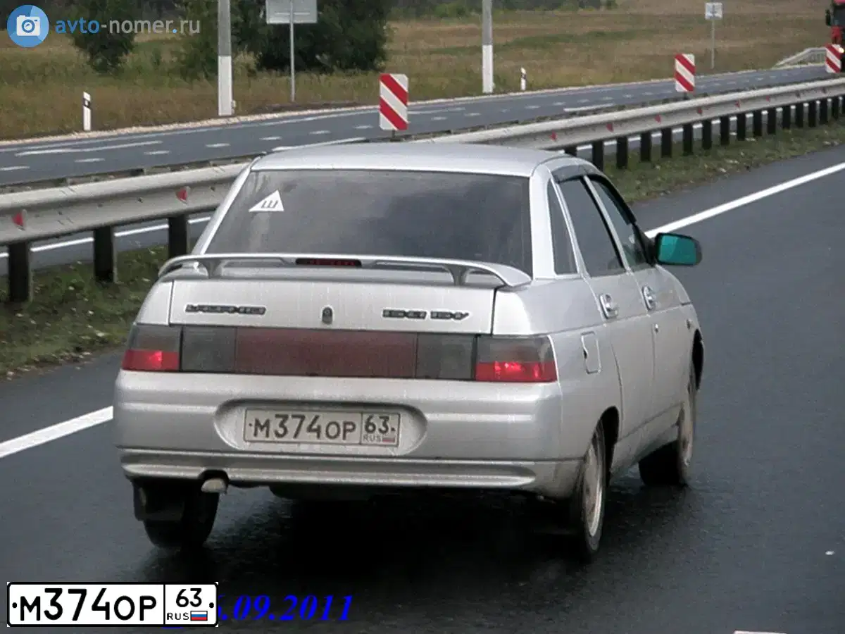Фото автомобиля LADA 2110, 2004 — госномер Т989ТЕ163. Цвет: Светло-Серебристый металлик
