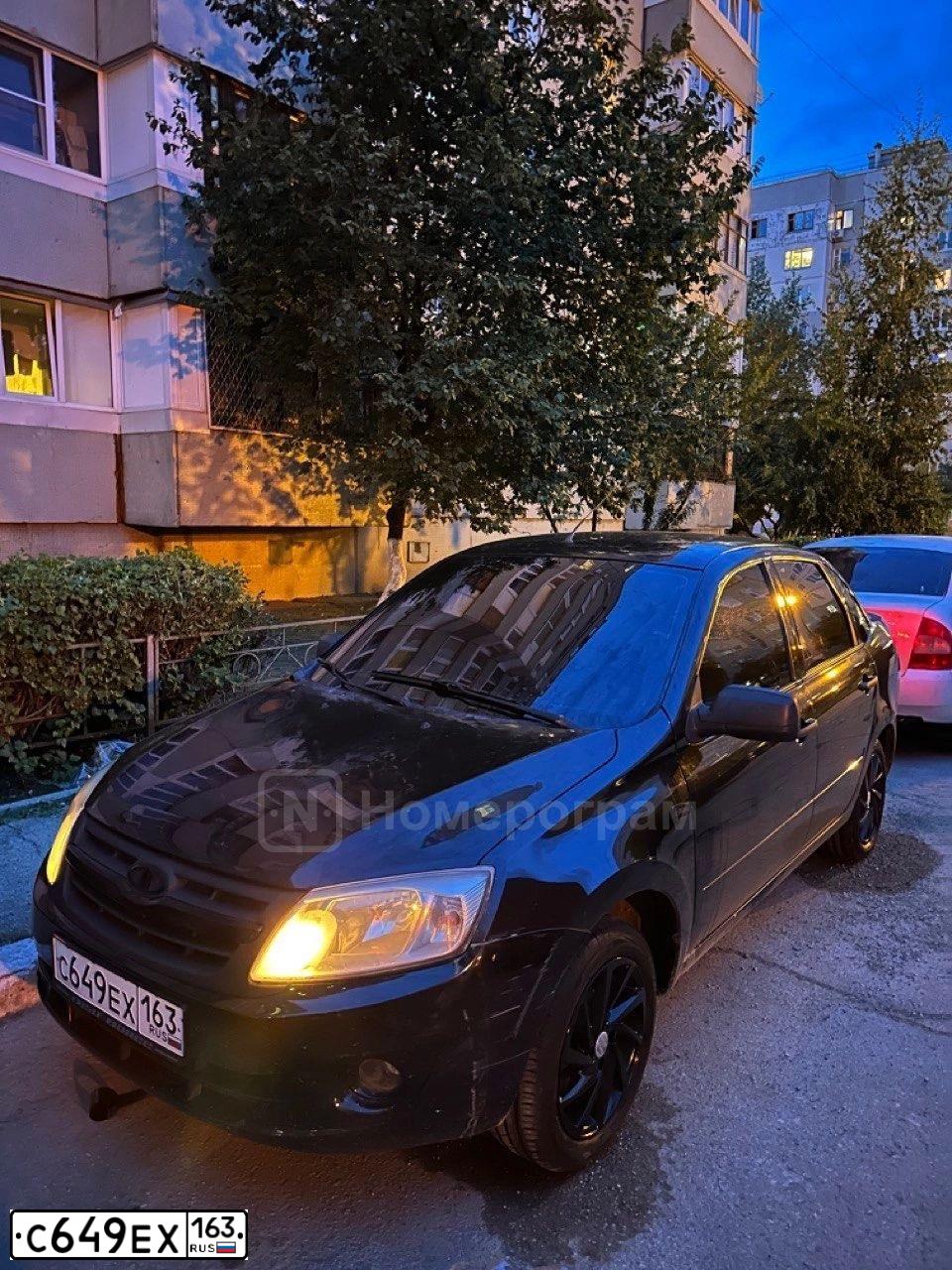 Фото автомобиля LADA 2190 GRANTA, 2012 — госномер С649ЕХ163. Цвет: Сине-Черный