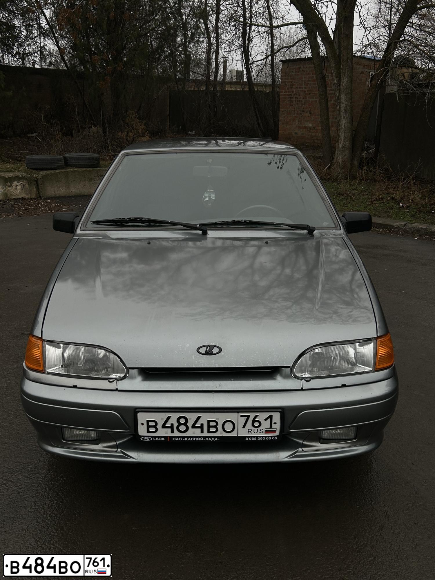 Фото автомобиля LADA 2114 SAMARA, 2012 — госномер В484ВО761. Цвет: СРЕДНИЙ СЕРО-ЗЕЛЕНЫЙ МЕТ.