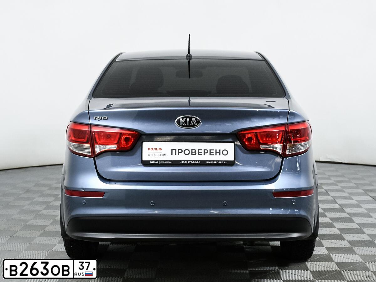 Фото автомобиля KIA RIO, 2016 — госномер Н938СЕ777. Цвет: голубой