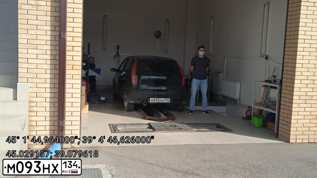 Фото автомобиля FIAT PUNTO, 2001 — госномер А854РЕ73. Цвет: ЧЕРНЫЙ