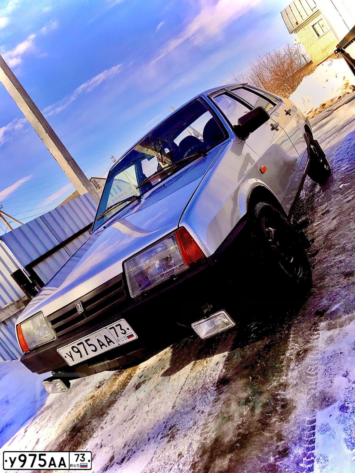 Фото автомобиля LADA 2109 SAMARA, 2004 — госномер С718УС05. Цвет: СВЕТЛО-СЕРЕБРИСТЫЙ МЕТАЛЛ