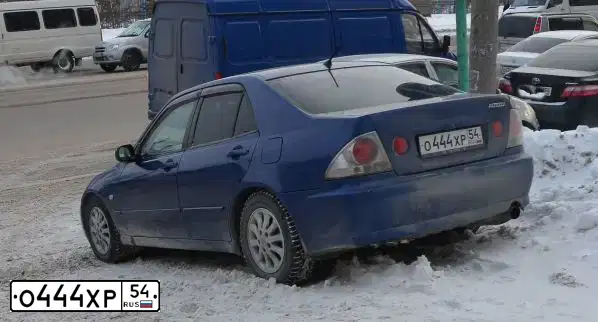 Фото автомобиля TOYOTA ALTEZZA, 2002 — госномер Р351МК193