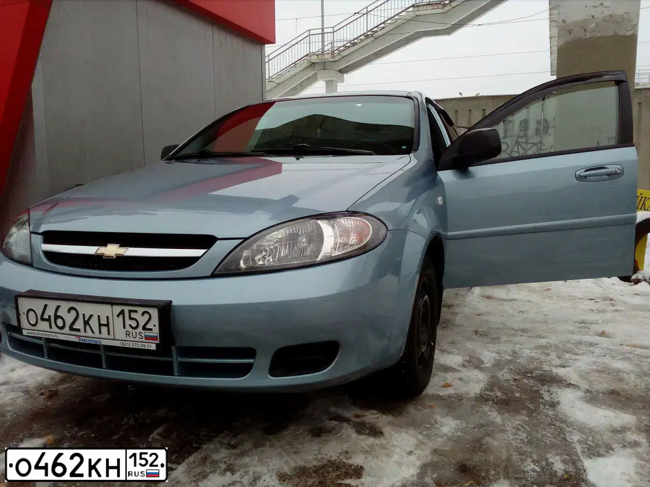 Фото автомобиля CHEVROLET T LACETTI, 2010 — госномер О462КН152. Цвет: ГОЛУБОЙ