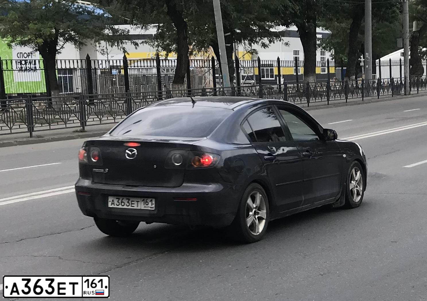 Фото автомобиля MAZDA 3, 2006 — госномер А363ЕТ161. Цвет: ТЕМНО-СЕРЫЙ