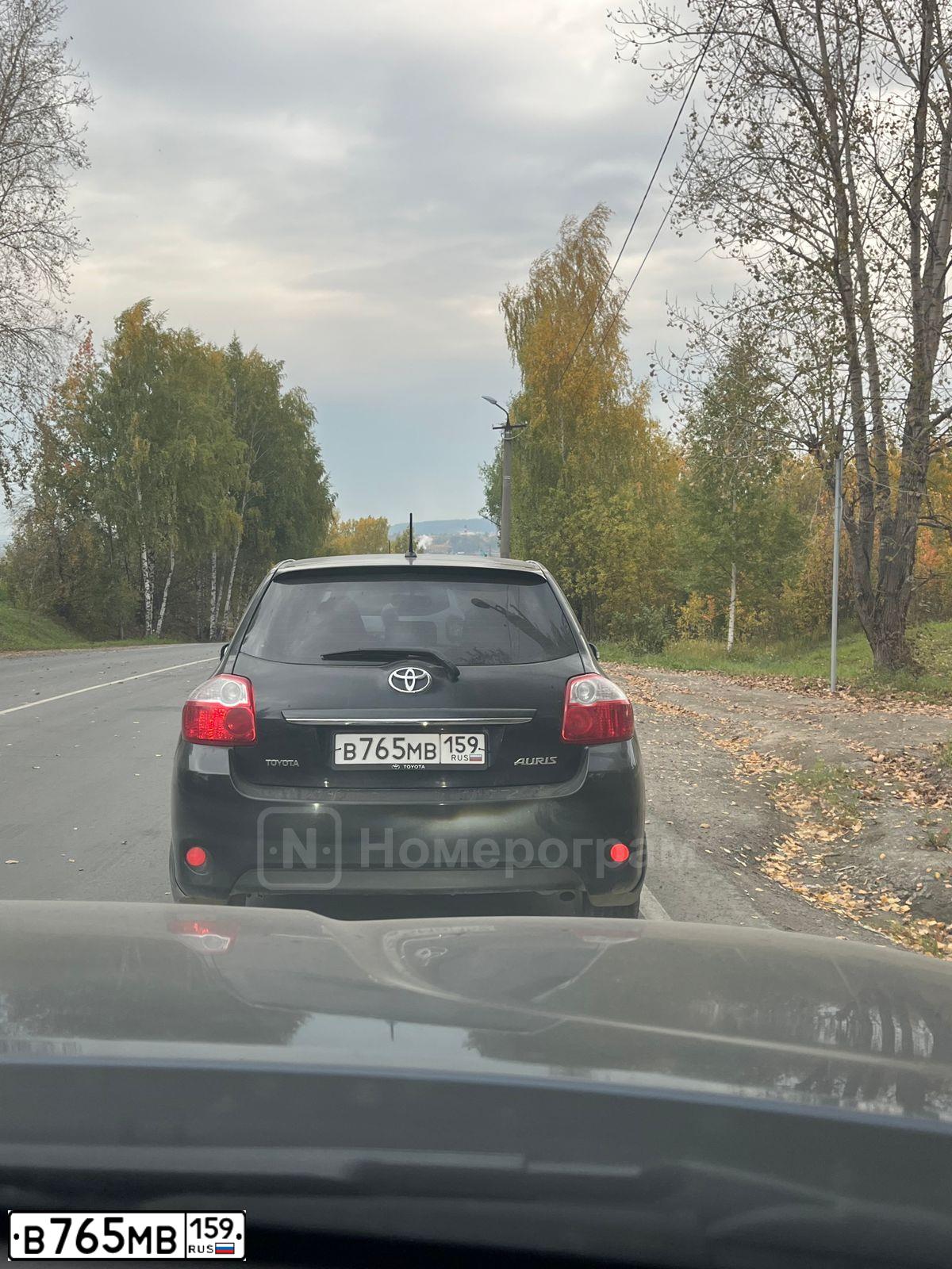 Фото автомобиля TOYOTA AURIS, 2012 — госномер В765МВ159