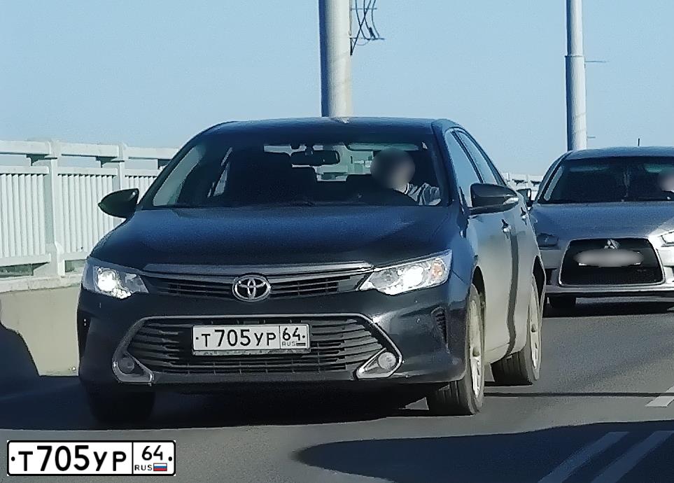 Фото автомобиля TOYOTA CAMRY, 2015 — госномер Р308ОО48. Цвет: ЧЕРНЫЙ МЕТАЛЛИК