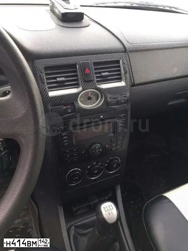 Фото автомобиля LADA 2170 PRIORA, 2013 — госномер Н414ВМ142. Цвет: Сине-Черный