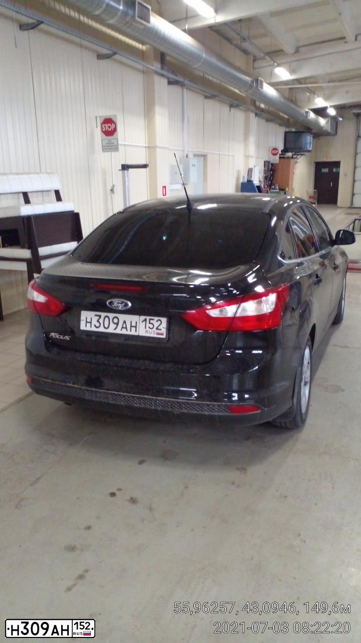 Фото автомобиля FORD FOCUS, 2013 — госномер Н309АН152. Цвет: ЧЕРНЫЙ