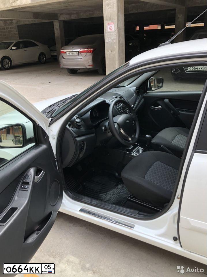 Фото автомобиля HYUNDAI SOLARIS, 2019 — госномер Т818ХА05. Цвет: ЧЕРНЫЙ