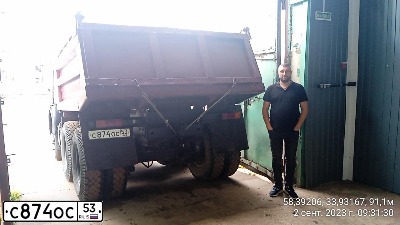 Фото автомобиля KAMAZ 54115 /6X4/, 2000 — госномер С874ОС53. Цвет: СВЕТЛО-СЕРЫЙ