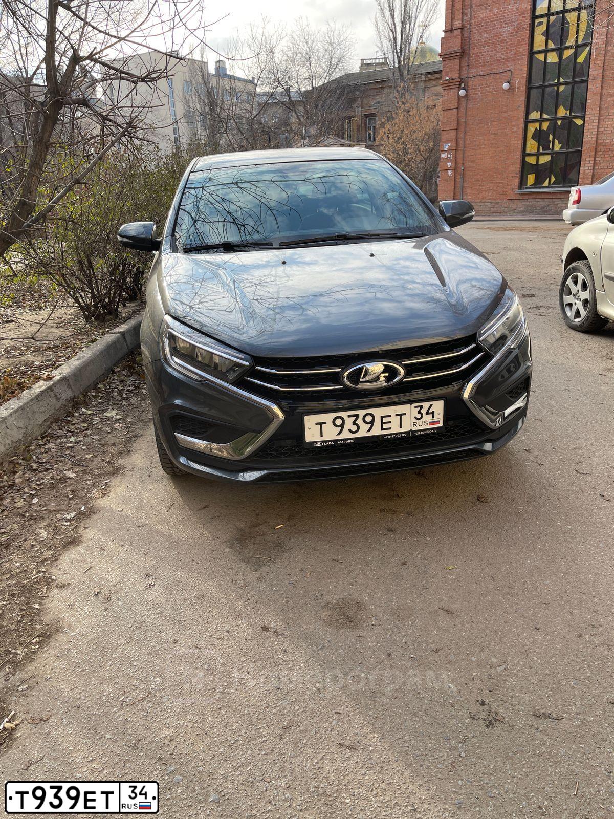 Фото автомобиля LADA 2107, 2002 — госномер Т939ЕТ34. Цвет: ЯРКО БЕЛЫЙ