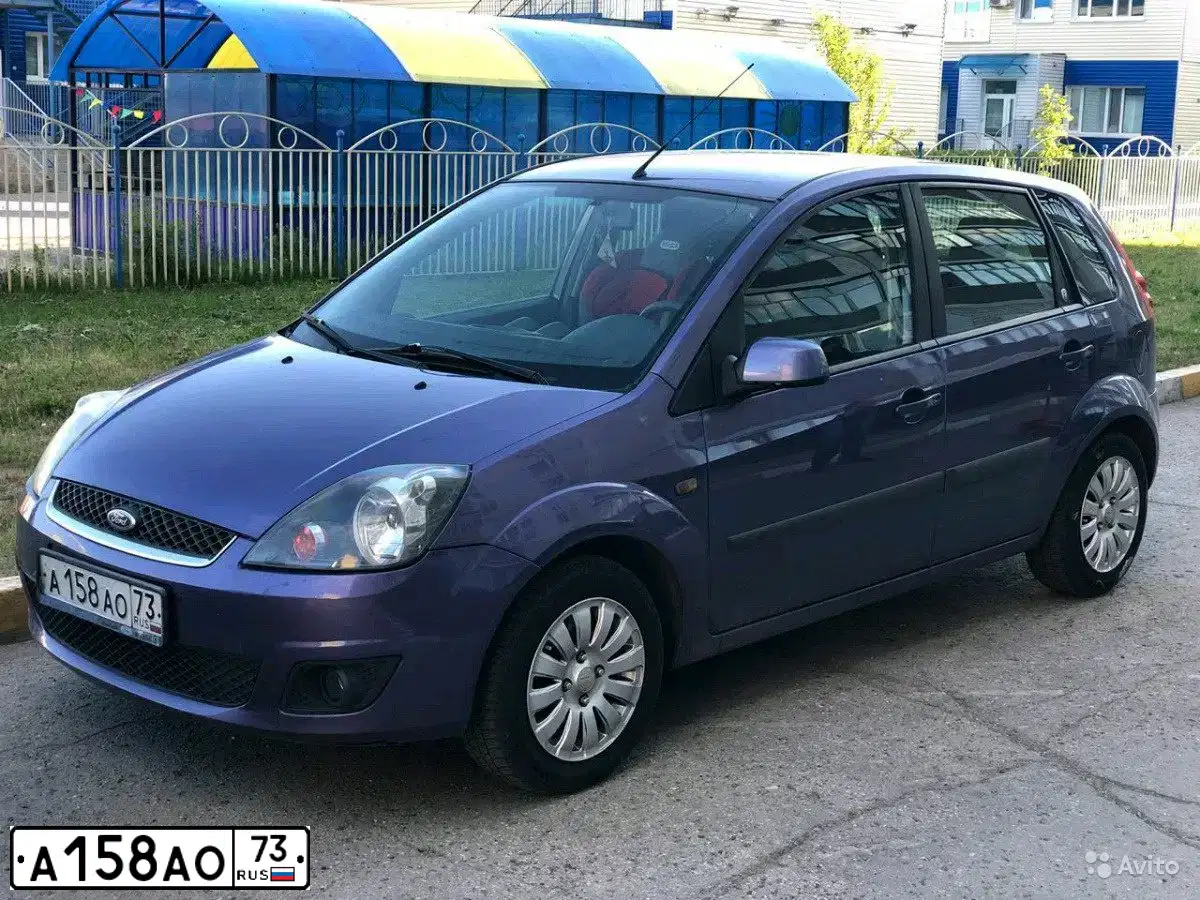 Фото автомобиля FORD FIESTA / ASPIRE, 2007 — госномер А158АО73. Цвет: СИРЕНЕВЫЙ