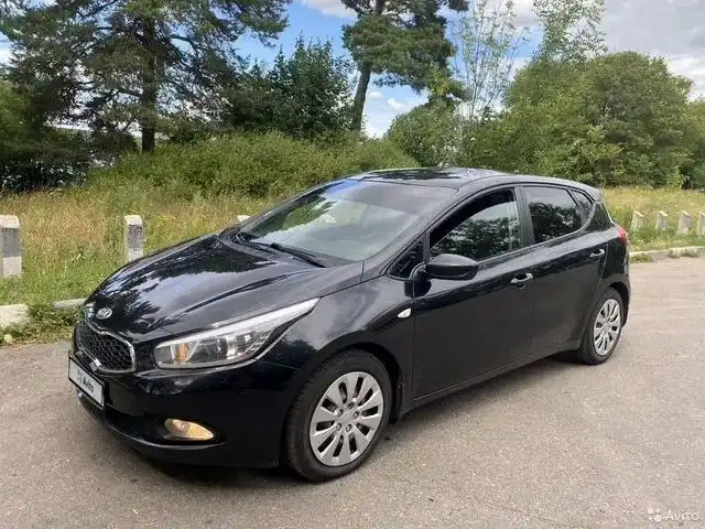 Фото автомобиля KIA CEED JD, 2013 — госномер Х984АВ250