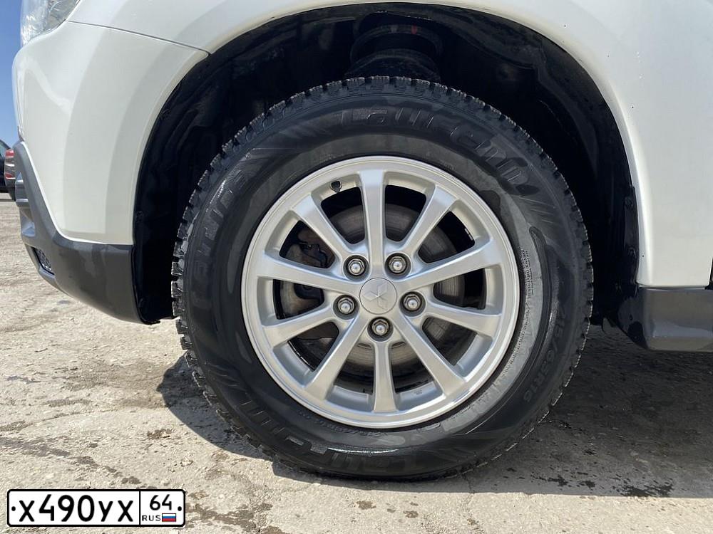 Фото автомобиля MITSUBISHI ASX, 2012 — госномер Т956ТУ33. Цвет: Белый